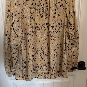 LOFT Tan and Black Patterned Blouse